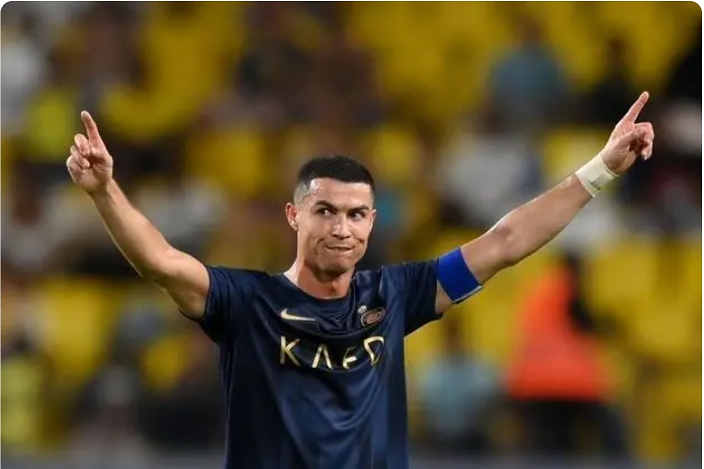 夺冠首场状态出色,FPX观众沸腾!,C罗重返赛场比赛高潮迭起的简单介绍 夺冠首场状态出色,FPX观众沸腾!,C罗重返赛场比赛高潮迭起的简单介绍