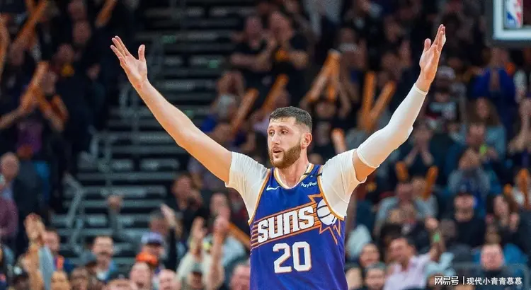 YABO-包含纽卡斯尔训练开放日，官宣日伤情更新引观众欢呼，NBA季后赛在即，轮换策略被讨论的词条