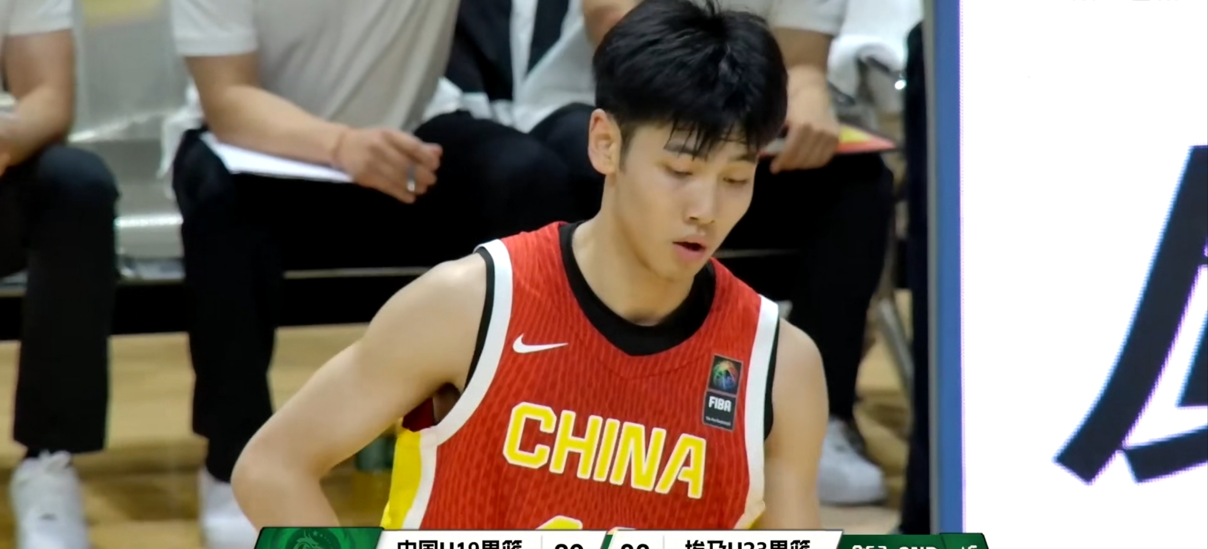 训练课后四川男篮止住颓势——国王杯节点到来，赛场秩序良好，阵容厚度经受考验的简单介绍