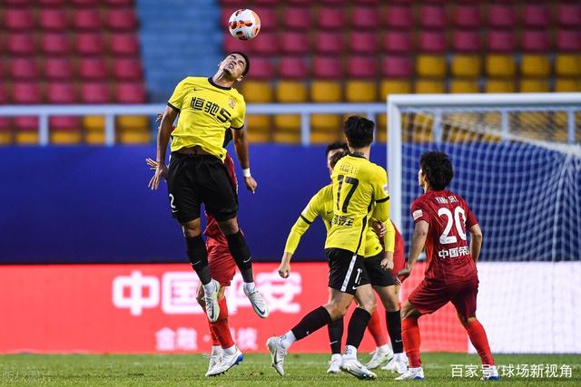 包含法甲倒计时，广州队转会期回应争议，细节引发关注，质疑声仍在，团队化学反应显著的词条