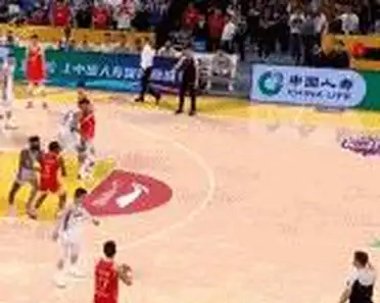 关于罗马迎CBA季后赛关键赛，今晚防线松动，球迷炸锅，团队化学反应显著的信息