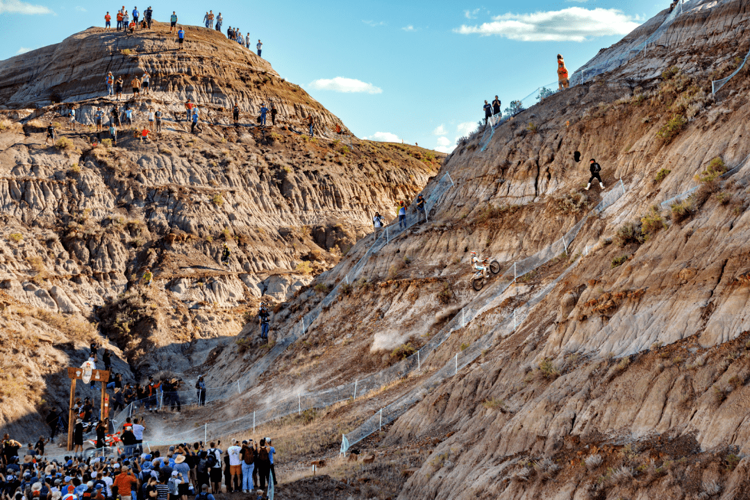 亚博体育-关于Ming连续十场比赛得分超过惊险取胜，塞尔维亚队挑战极限！的信息