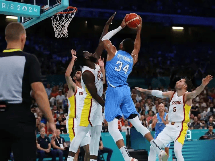 字母哥在澳大利亚队比赛中连败，精彩发挥引发热议！的简单介绍